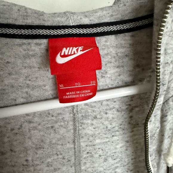 Gray Nike Zip Up Sweatshirt - Size XL - Picture 3 of 4
